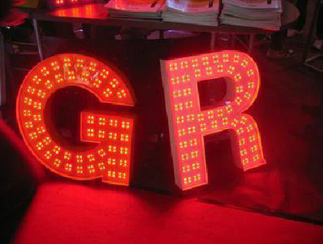 湖州LED发光字有哪些优势？